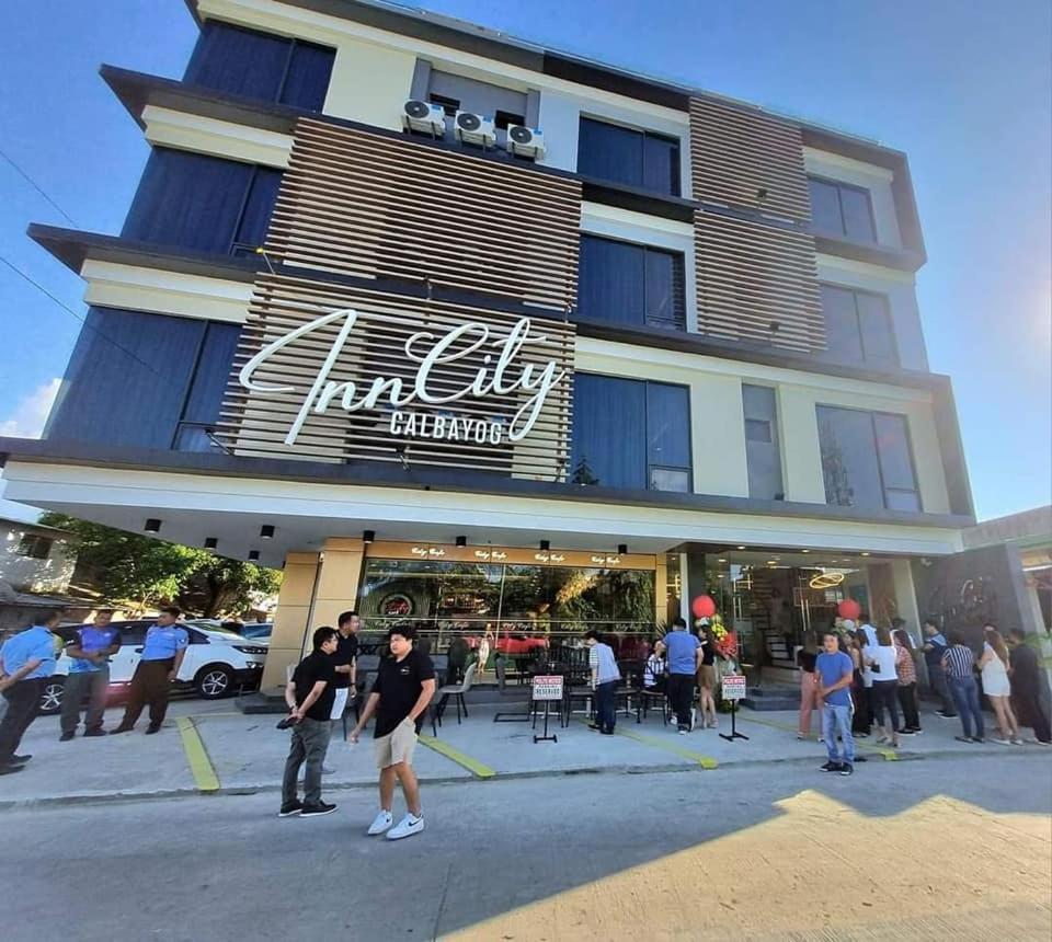 Inncity Hotel Калбайог Екстер'єр фото